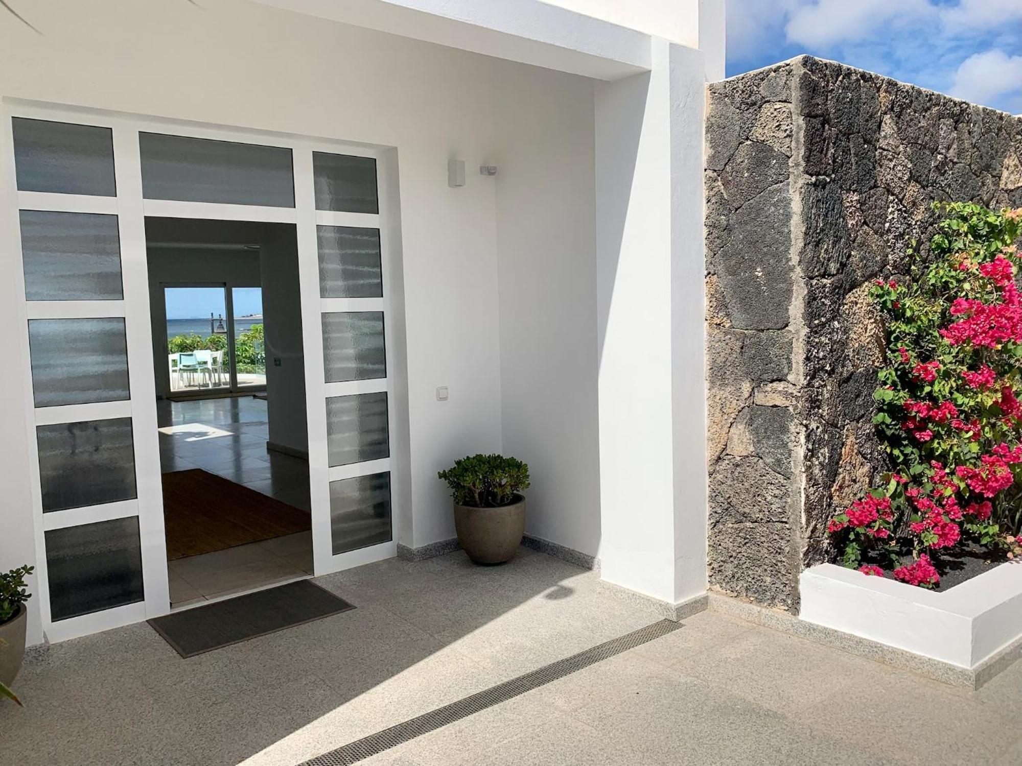 Villa Del Mar Lanzarote - Luxury Beachhouse Arrecife  Exterior photo